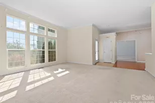 21 Old Applewood Ln, Hendersonville, NC 28739 - Photo 24