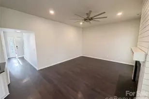 12014 Cheviott Hill Ln, Charlotte, NC 28213 - Photo 14