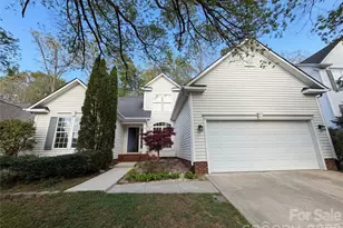 12014 Cheviott Hill Ln, Charlotte, NC 28213 - Photo 1