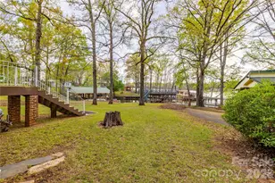 646 Springwood Dr, Mount Gilead, NC 27306 - Photo 2