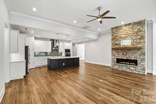 4448 Moxie Wy, Charlotte, NC 28215 - Photo 14