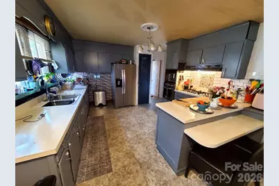 708 Green Street E, Wilson, NC 27893 - Photo 10