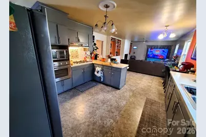 708 Green Street E, Wilson, NC 27893 - Photo 6