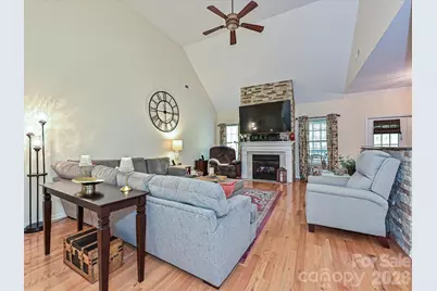 132 Gray Cliff Drive, Mooresville, NC 28117 - Photo 8