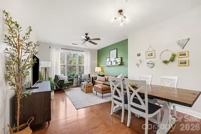 1000 E Woodlawn Road #111, Charlotte, NC 28209 - Photo 2