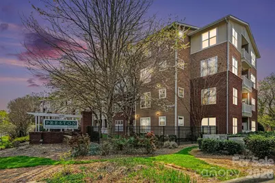 1000 E Woodlawn Road #111, Charlotte, NC 28209 - Photo 4