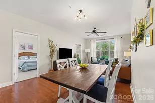 1000 E Woodlawn Rd, Charlotte, NC 28209 - Photo 10