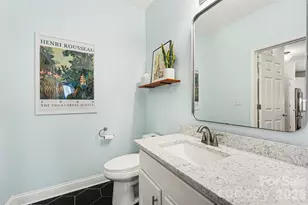 1000 E Woodlawn Rd, Charlotte, NC 28209 - Photo 14