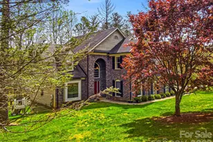 32 Franklin Farm Rd, Fletcher, NC 28732 - Photo 2