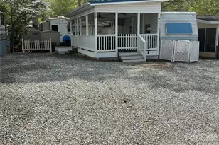 109 Pine St, New London, NC 28127 - Photo 24