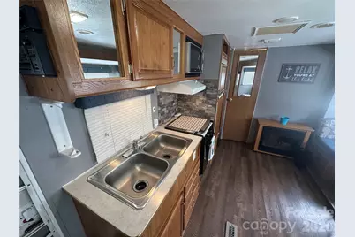 109 Pine Street, New London, NC 28127 - Photo 10