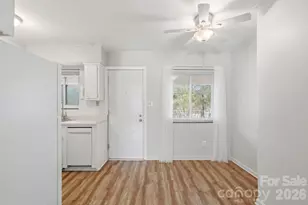 3010 Crosby Rd, Charlotte, NC 28211 - Photo 10