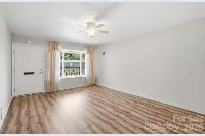 3010 Crosby Road #210, Charlotte, NC 28211 - Photo 4