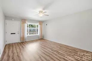 3010 Crosby Rd, Charlotte, NC 28211 - Photo 4
