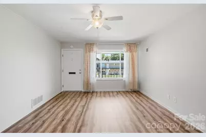 3010 Crosby Road #210, Charlotte, NC 28211 - Photo 8