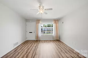 3010 Crosby Rd, Charlotte, NC 28211 - Photo 8