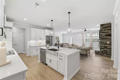 991 Exeter Drive, Sherrills Ford, NC 28673 - Photo 10