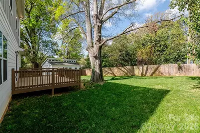 1516 Princess Place, Charlotte, NC 28208 - Photo 18