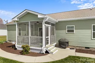 432 Sassafras Dr, Hendersonville, NC 28739 - Photo 30