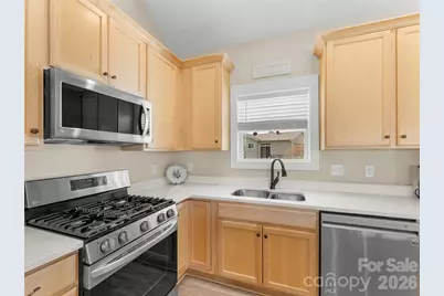 432 Sassafras Drive, Hendersonville, NC 28739 - Photo 10