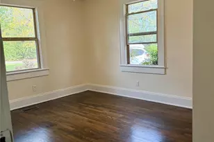 2025 28th St NE, Hickory, NC 28601 - Photo 6