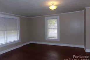 729 Spruce St, Mooresville, NC 28115 - Photo 12