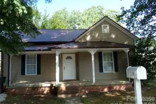 729 Spruce St, Mooresville, NC 28115 - Photo 1