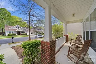 6010 Colonial Garden Dr, Huntersville, NC 28078 - Photo 2
