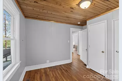 713 Prospect Street NW, Lenoir, NC 28645 - Photo 20