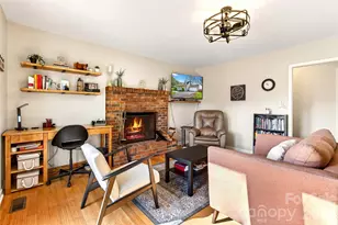 102 Charles Ridge Rd, Asheville, NC 28805 - Photo 16