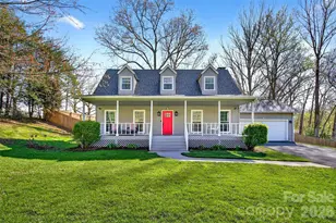 102 Charles Ridge Rd, Asheville, NC 28805 - Photo 1