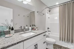 29 Kanes Drive, Hendersonville, NC 28739 - Photo 18