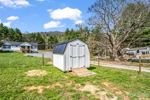 29 Kanes Drive, Hendersonville, NC 28739 - Photo 32