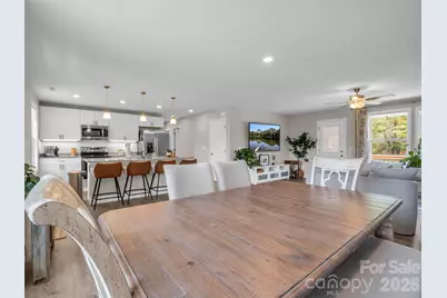 29 Kanes Drive, Hendersonville, NC 28739 - Photo 8