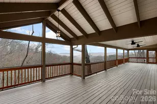 362 Gray Fox Rd, Rosman, NC 28772 - Photo 2