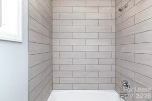 1901 Windham Pl, Charlotte, NC 28205 - Photo 18