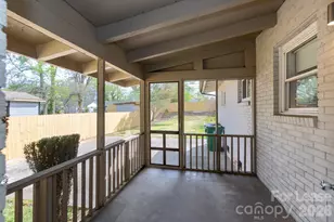 1901 Windham Pl, Charlotte, NC 28205 - Photo 26