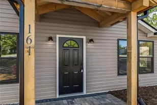 161 Lukin St, Marion, NC 28752 - Photo 4