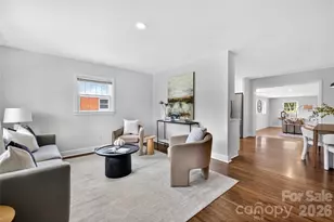 1521 Starbrook Dr, Charlotte, NC 28210 - Photo 2