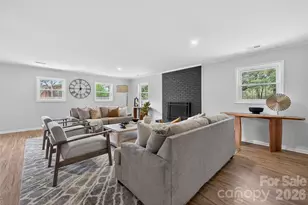 1521 Starbrook Dr, Charlotte, NC 28210 - Photo 14