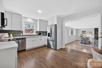 1521 Starbrook Drive, Charlotte, NC 28210 - Photo 8