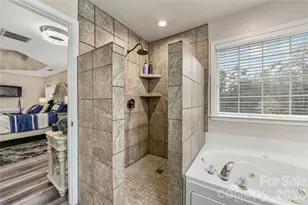 10944 Hellebore Rd, Charlotte, NC 28213 - Photo 24