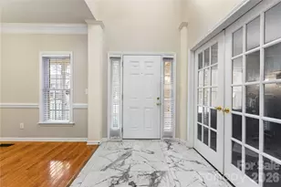 10944 Hellebore Rd, Charlotte, NC 28213 - Photo 2