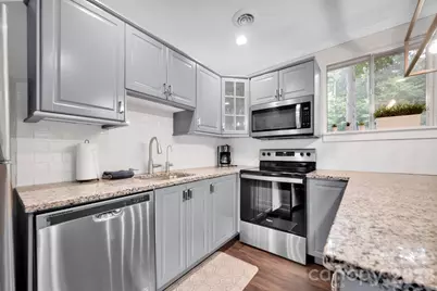 470 Lakeview Shores Loop, Mooresville, NC 28117 - Photo 18