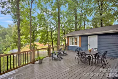 470 Lakeview Shores Loop, Mooresville, NC 28117 - Photo 8