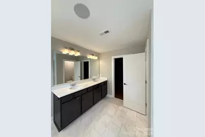 17023 Soho Drive, Charlotte, NC 28204 - Photo 32