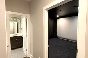 17023 Soho Dr, Charlotte, NC 28204 - Photo 20