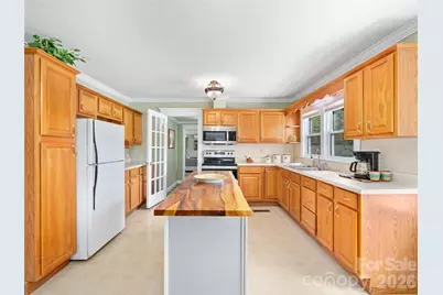 173 Odoms Chapel Road, Bakersville, NC 28705 - Photo 8