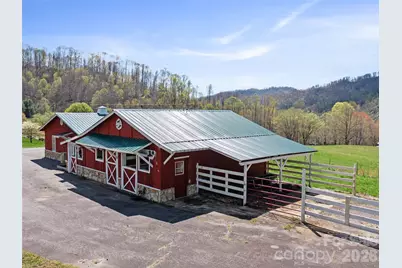 173 Odoms Chapel Road, Bakersville, NC 28705 - Photo 2