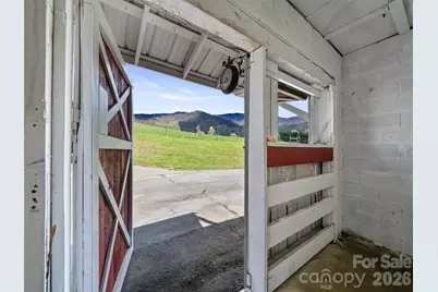 173 Odoms Chapel Road, Bakersville, NC 28705 - Photo 30